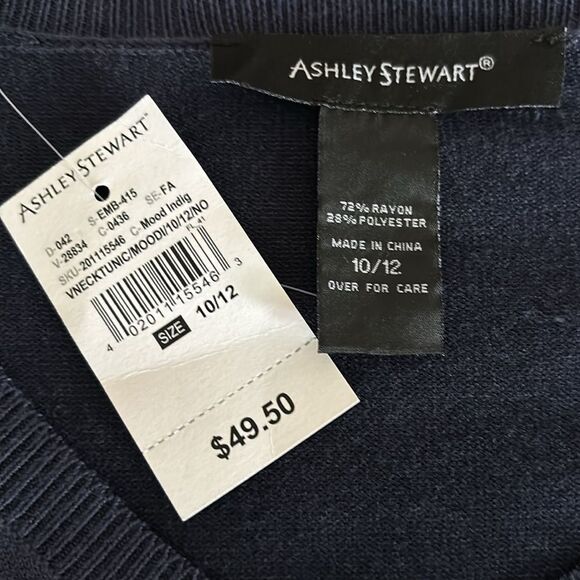 NWT Ashley Stewart Blue V-Neck Sweater – Size 10 - Picture 6 of 6